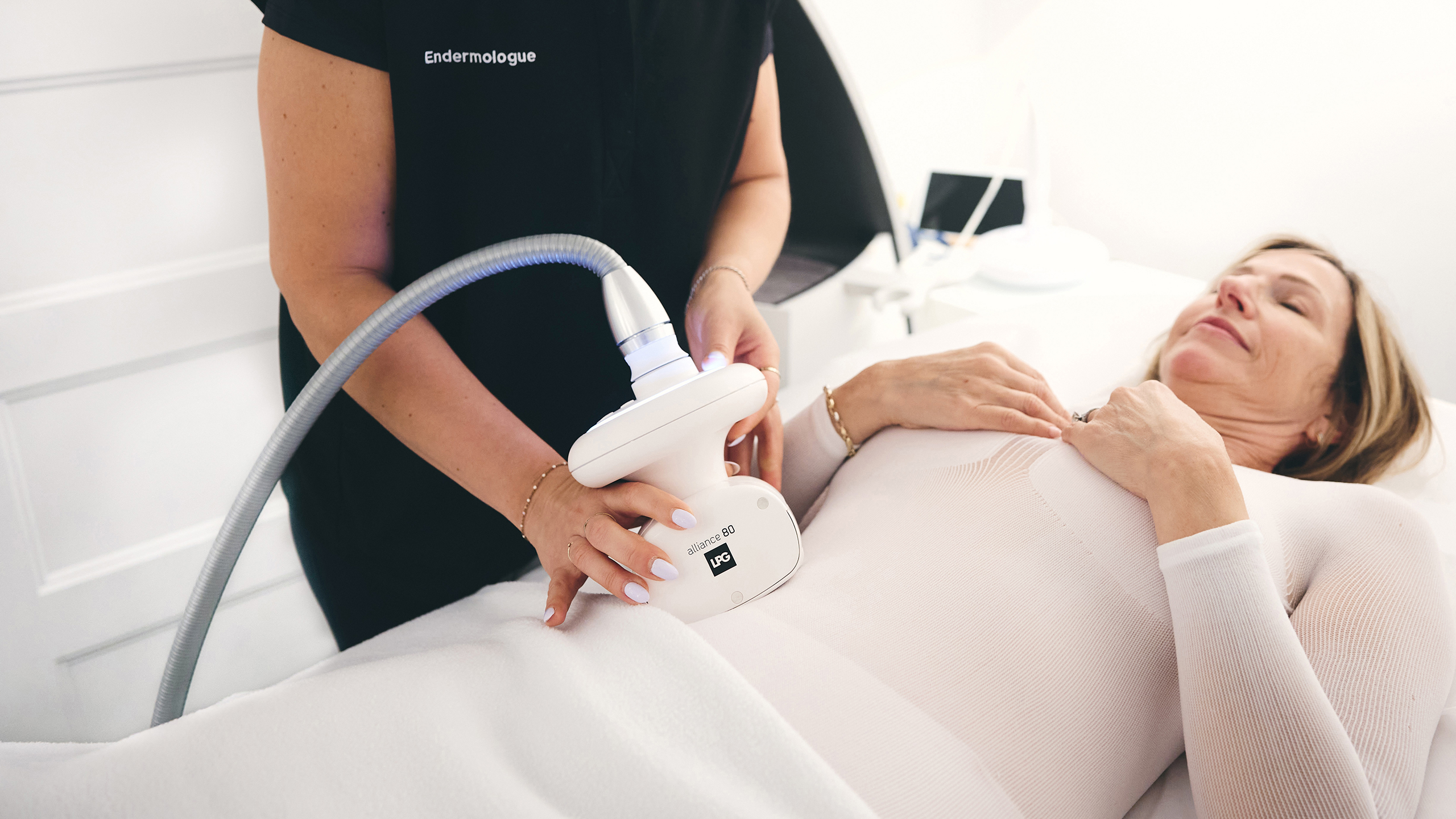 L’endermologie : Une solution naturelle et efficace pour traiter la cellulite